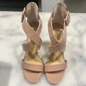 Chinese Laundry Patent strappy heel SZ 8 pink nude